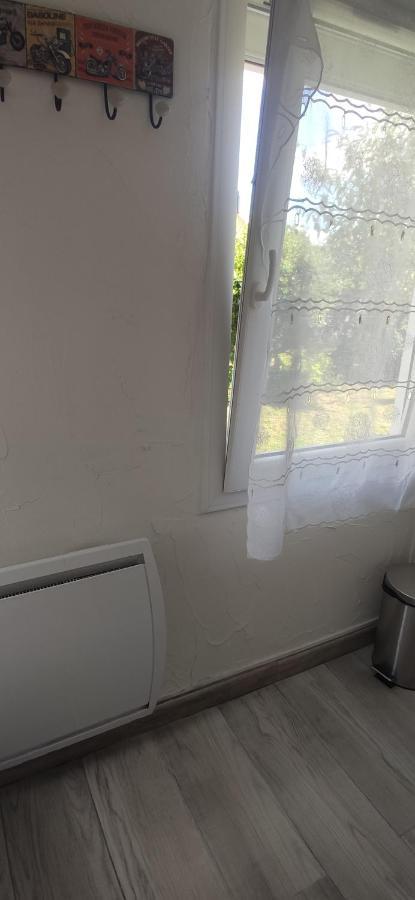 Petit Logement Sur Jardin Apartment แซ็ง-เตร์แบล็ง ภายนอก รูปภาพ